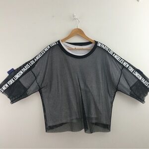 🔴 Cropped Black Mesh Graphic Top 2 pc Set